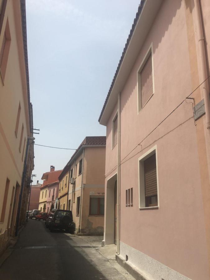 Casa Rosa Di Maria Gabriella San Vito A 30 Km Da Villasimius ภายนอก รูปภาพ
